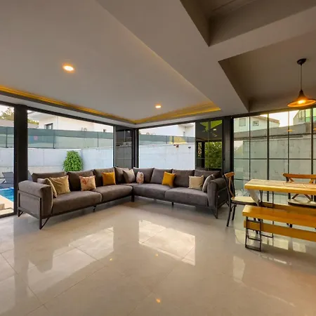 Villa Pirlanta Villas *